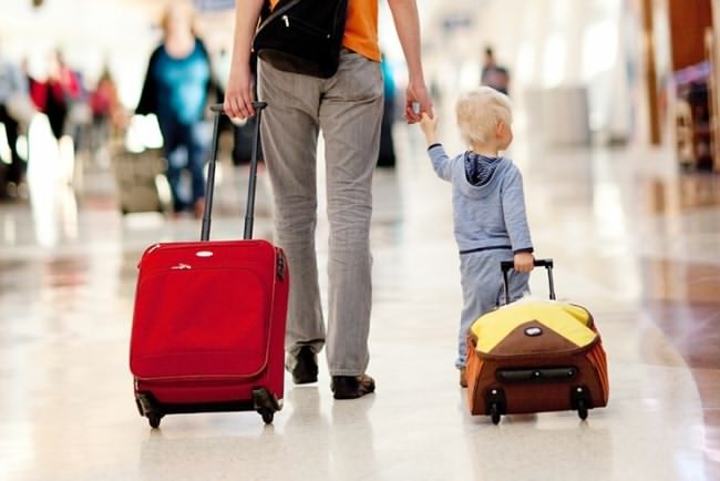 مسائل ایمنی هنگام مسافرت با کودکان