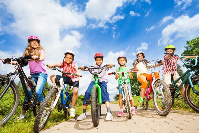 ایمنی کودکان هنگام دوچرخه سواری