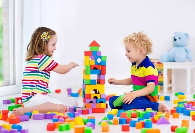 اهمیت و ضرورت اسباب بازی در عملکرد ذهنی و جسمی کودک
