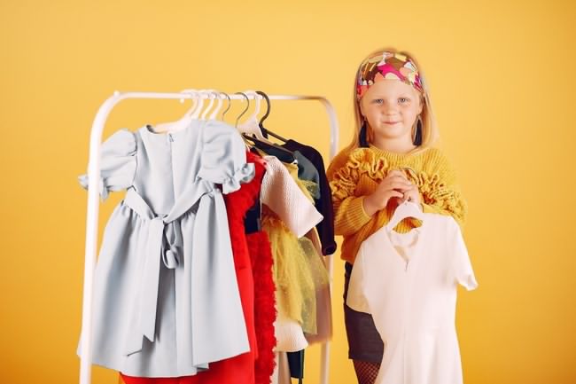۱۰ نکته‌ای که باید در خرید لباس بچگانه بدانید!