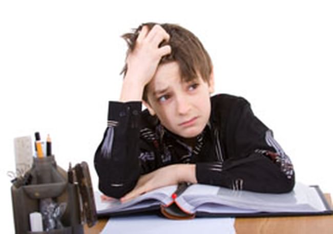 استرس کودکان در مدرسه (علائم +راه‌حل)